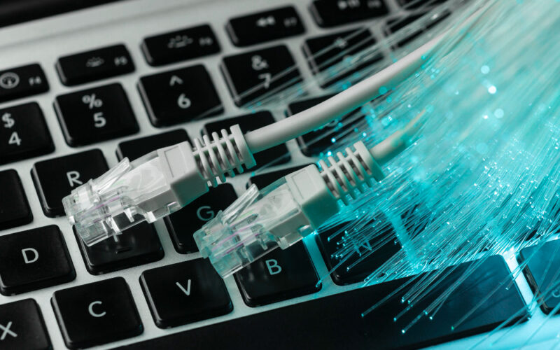 Melhorando a conexão de internet para trabalho e diversão