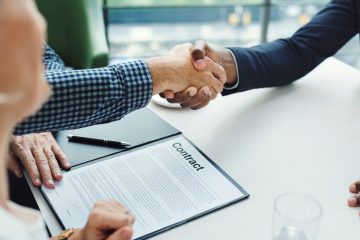 Guia Prático para Criar um Contrato de Serviços com Termos Transparente
